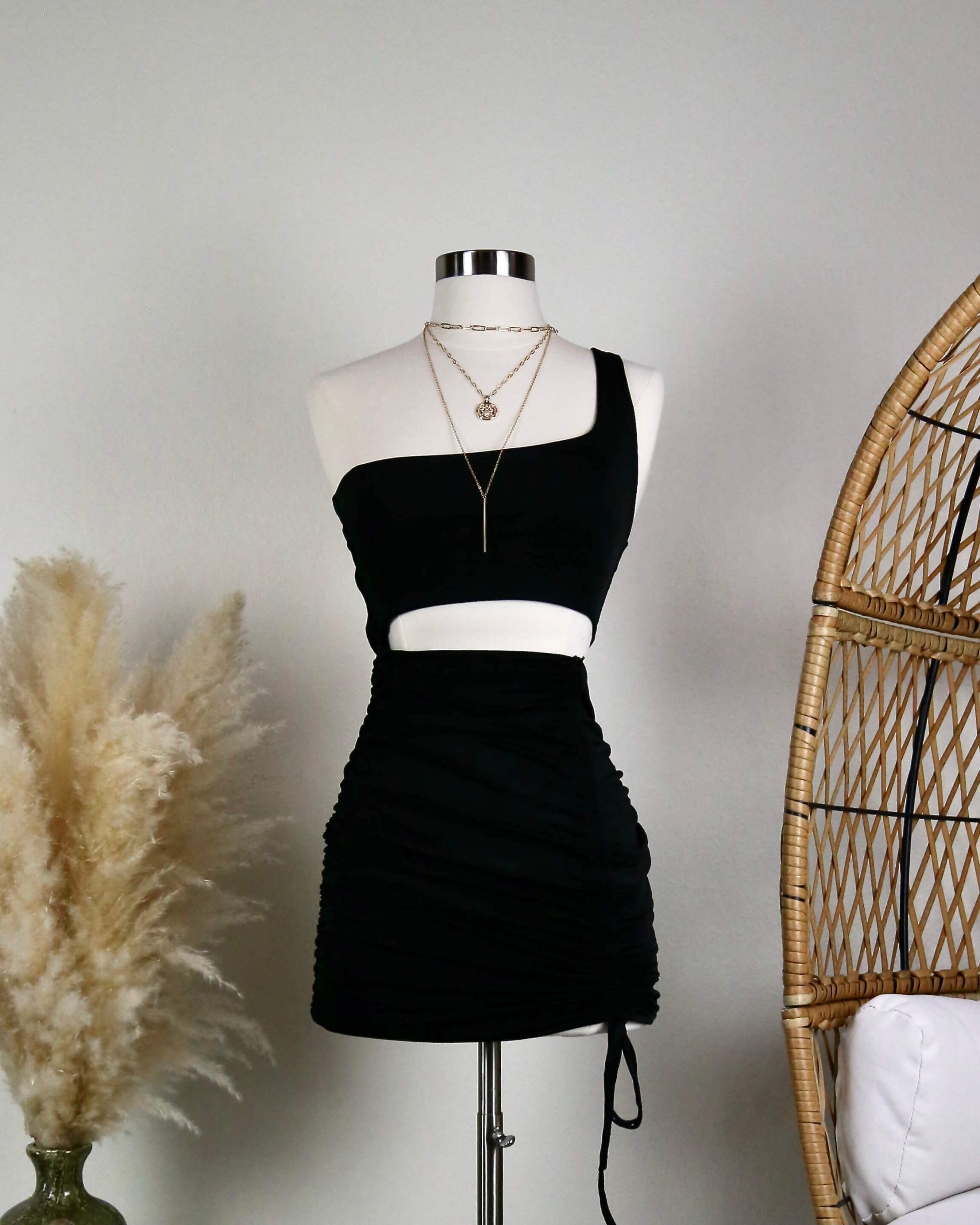 SeamlessOneShoulderRuchedMiniDressinBLACK1-scaled-1.jpg