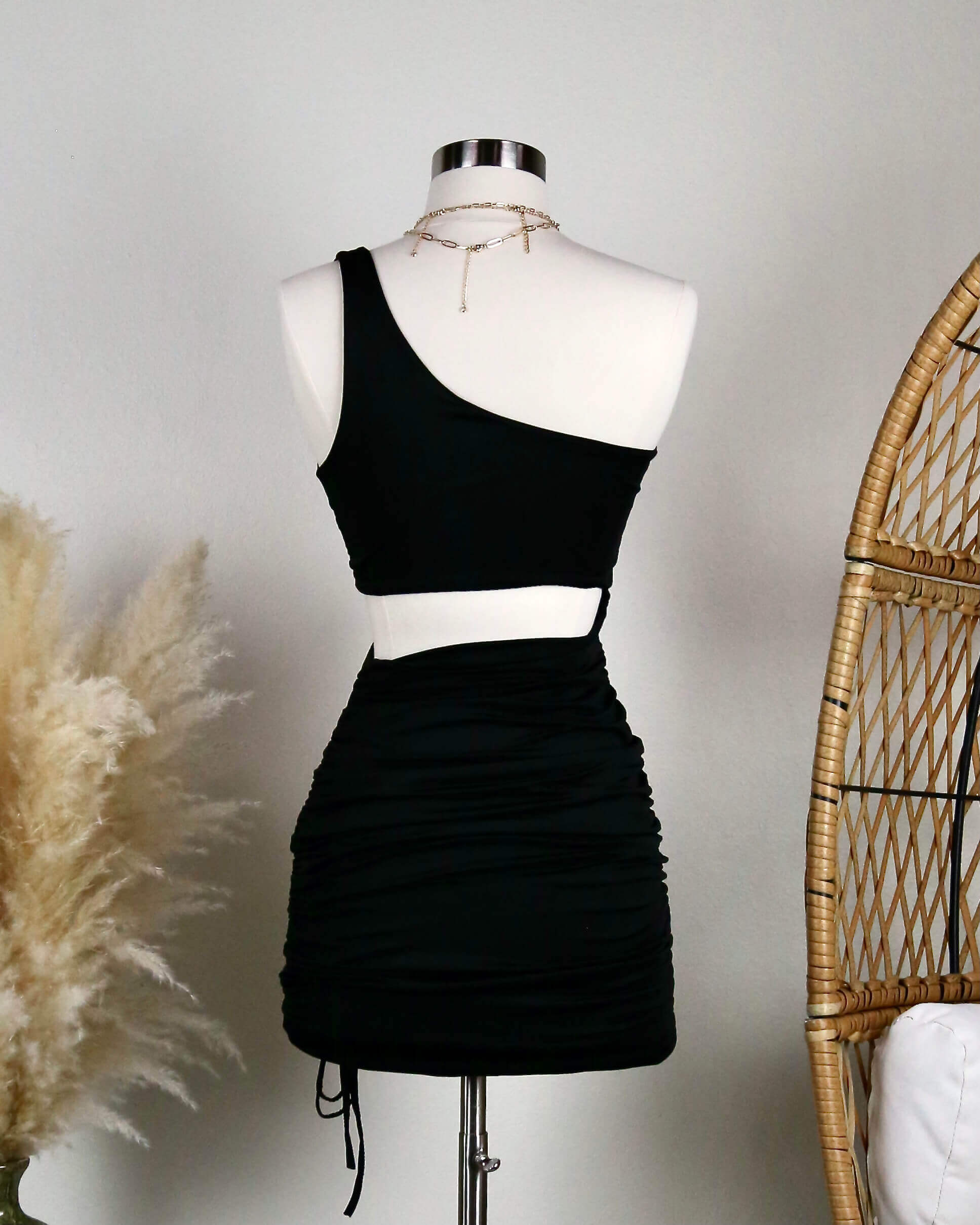 SeamlessOneShoulderRuchedMiniDressinBLACK4.jpg