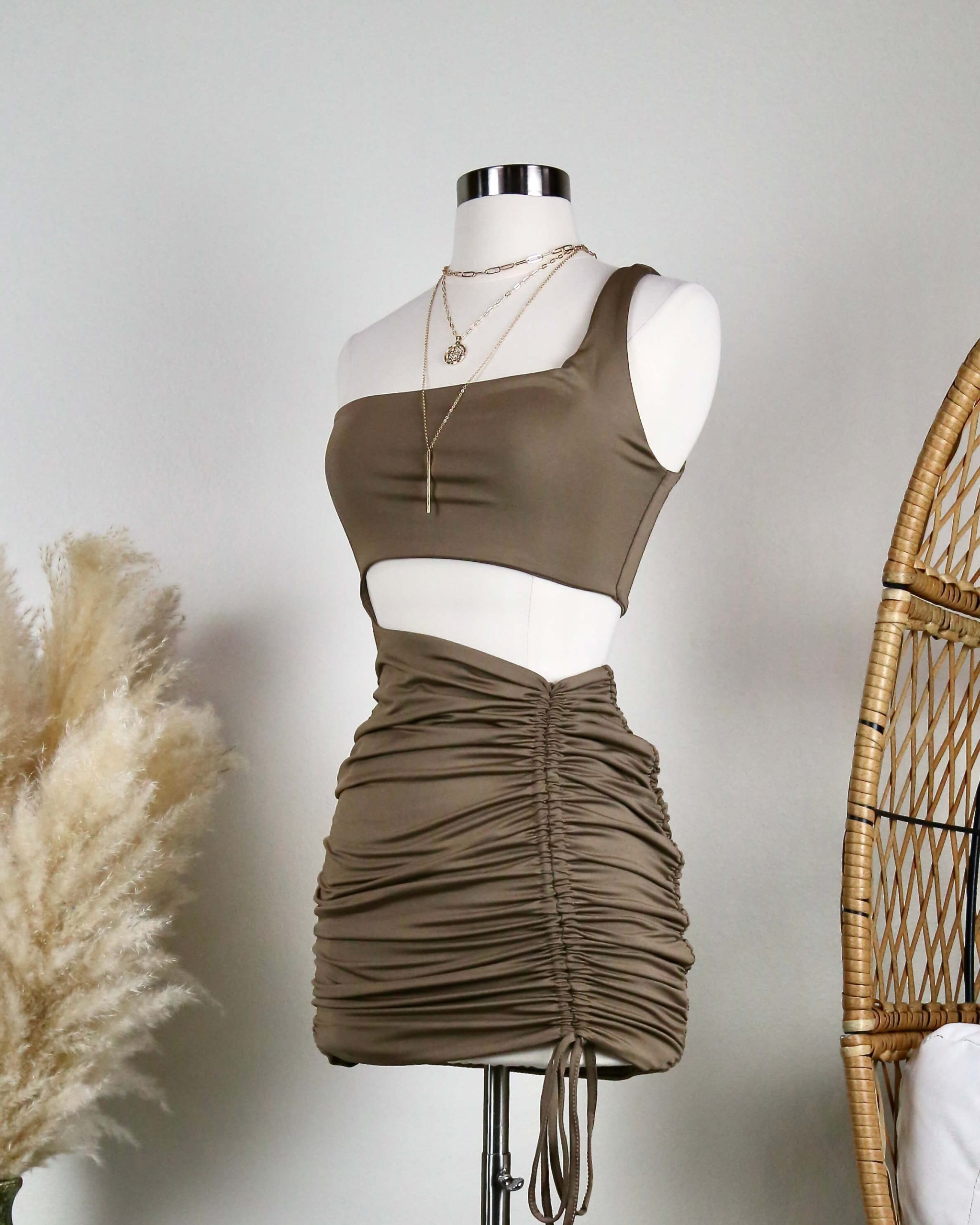 SeamlessOneShoulderRuchedMiniDressinBROWN2-scaled-1.jpg